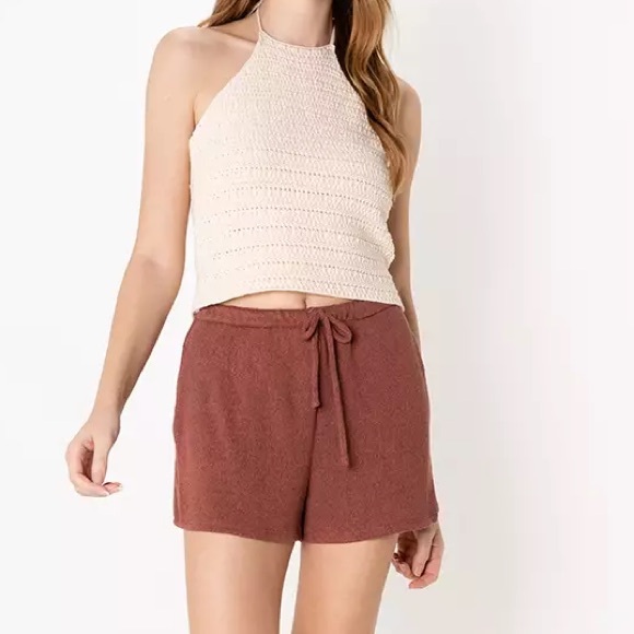Zara Knit Mid Rise Shorts - Picture 2 of 7